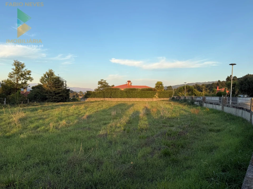 Moradia T3 para Venda em Gemieira Foto 4