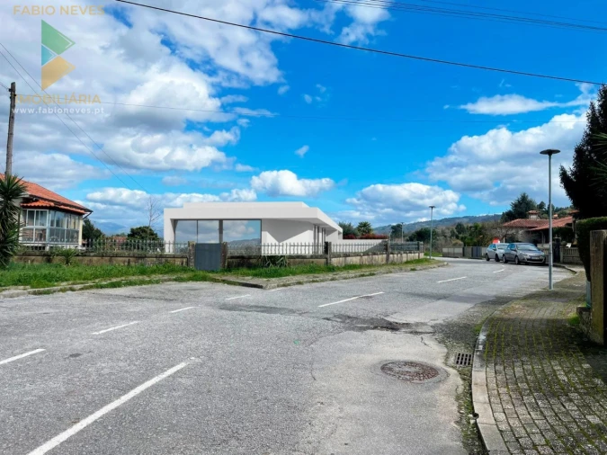 Moradia T3 para Venda em Gemieira