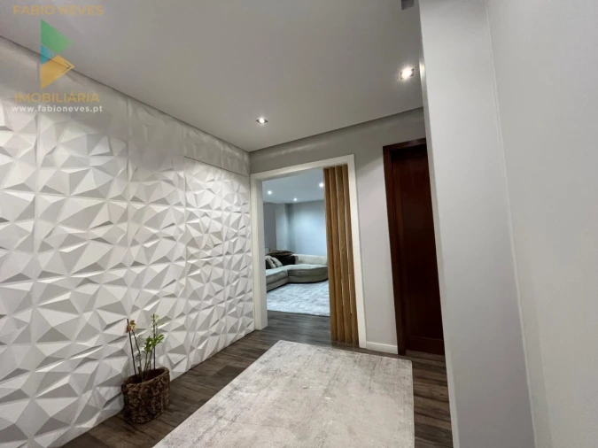 Apartamento T5 para Venda em Arca e Ponte de Lima Foto 2