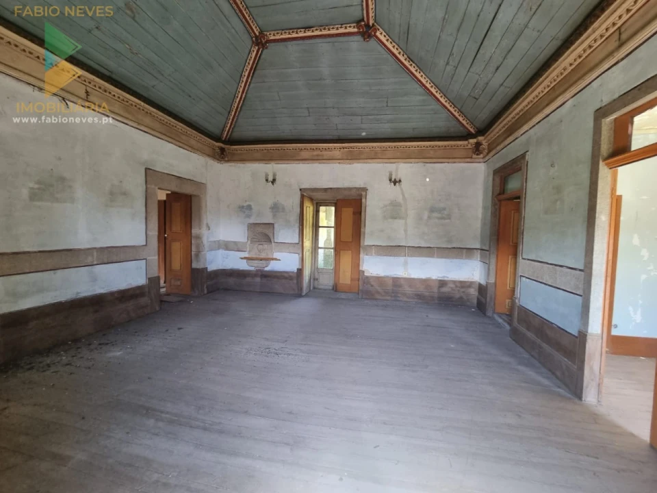 Quinta T9 para Venda em Alvora e Loureda Foto 28