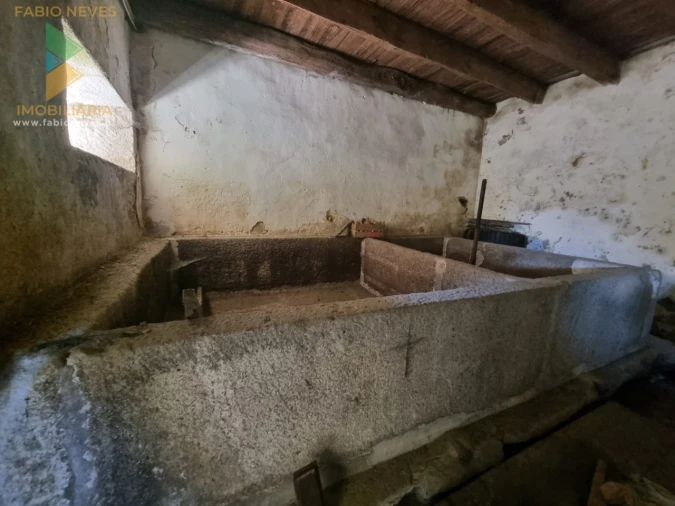 Quinta T9 para Venda em Alvora e Loureda Foto 38