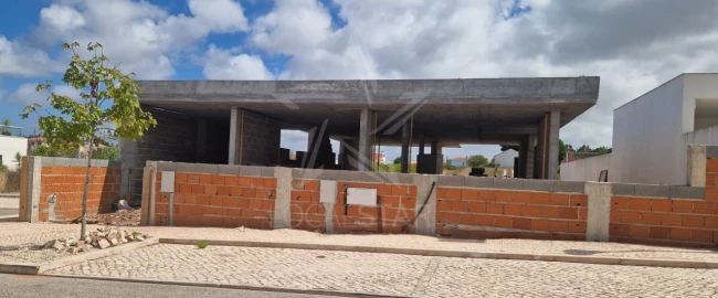 Moradia T3 para Venda em Nadadouro