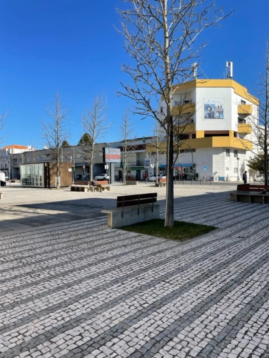 Apartamento T2 para Arrendamento em Ponte de Sor, Tramaga e Vale de Açor Foto 3