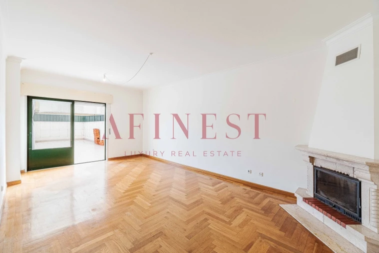 Apartamento T2 para Arrendamento em Carcavelos e Parede Foto 3