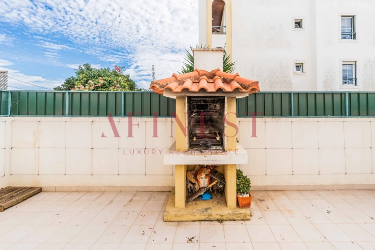 Apartamento T2 para Arrendamento em Carcavelos e Parede Foto 42