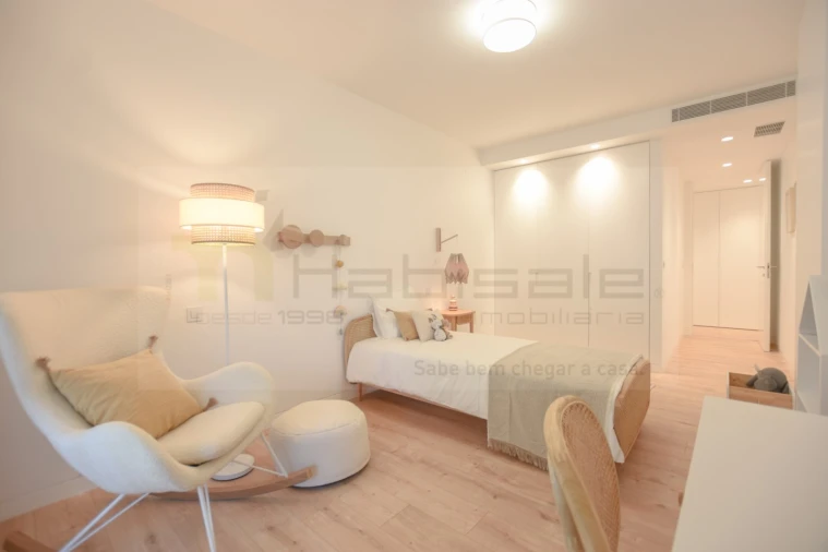 Apartamento T3 para Venda em Pontinha e Famões Foto 18