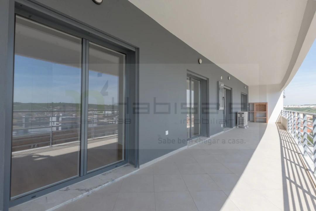 Apartamento T3 para Venda em Odivelas Foto 4