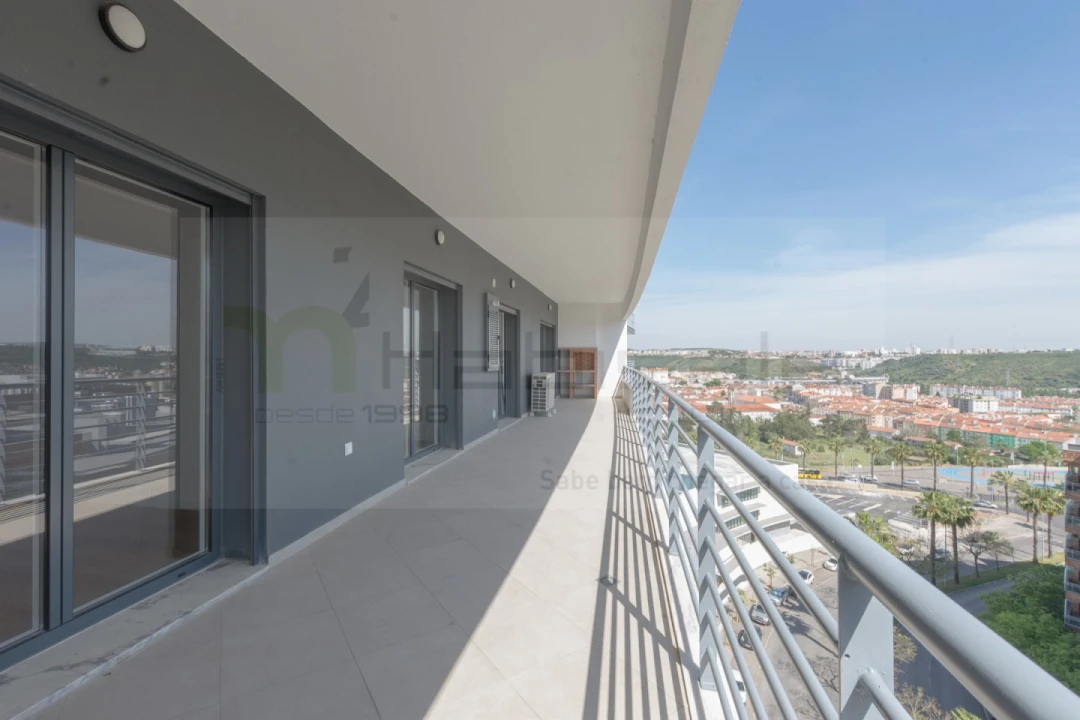 Apartamento T3 para Venda em Odivelas Foto 5
