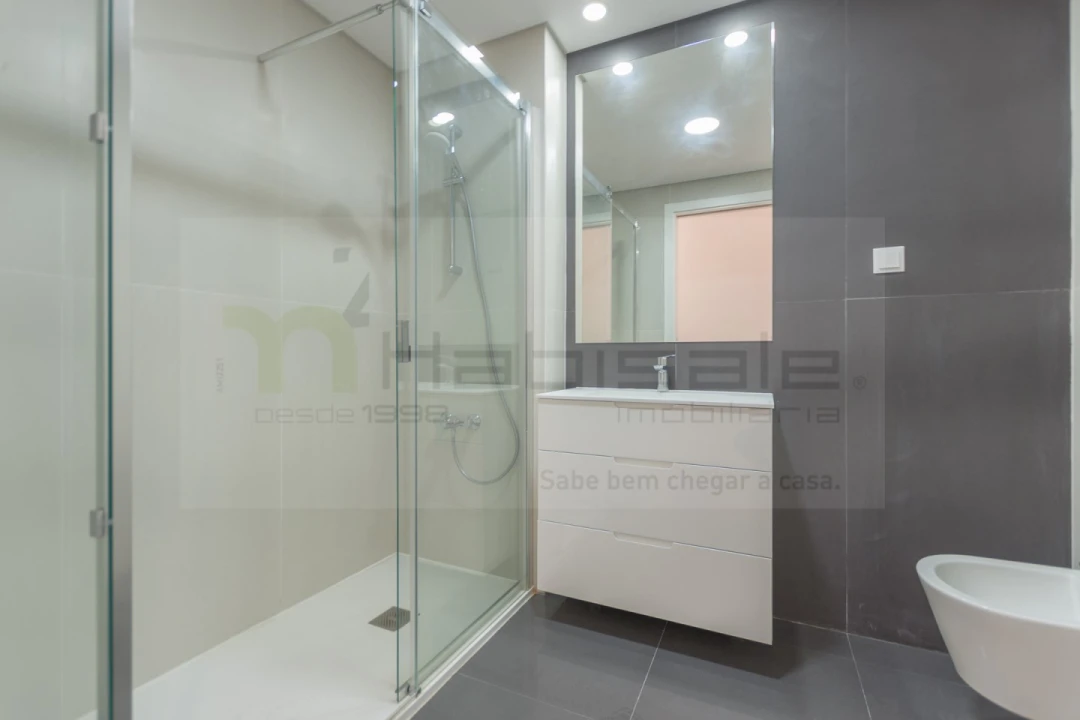 Apartamento T3 para Venda em Odivelas Foto 9