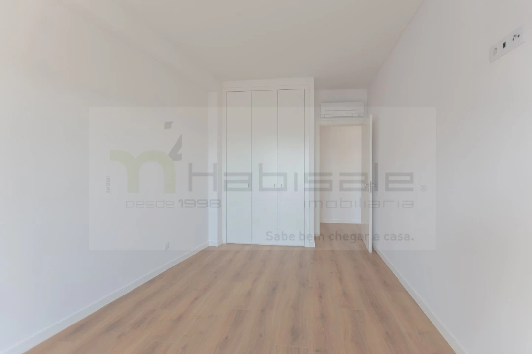 Apartamento T3 para Venda em Odivelas Foto 13