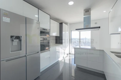 Apartamento T3 para Venda em Odivelas