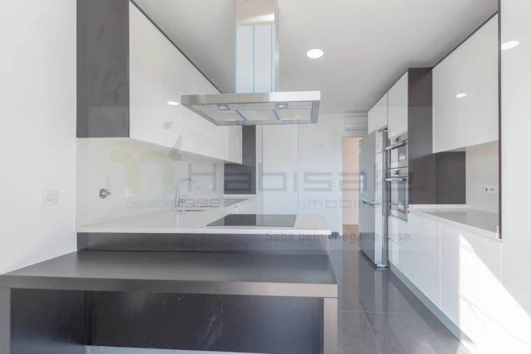 Apartamento T3 para Venda em Odivelas Foto 7