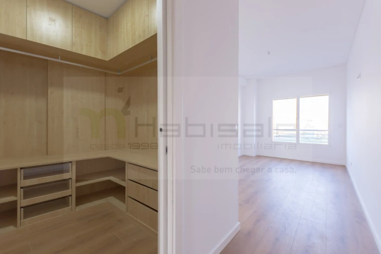Apartamento T3 para Venda em Odivelas Foto 18