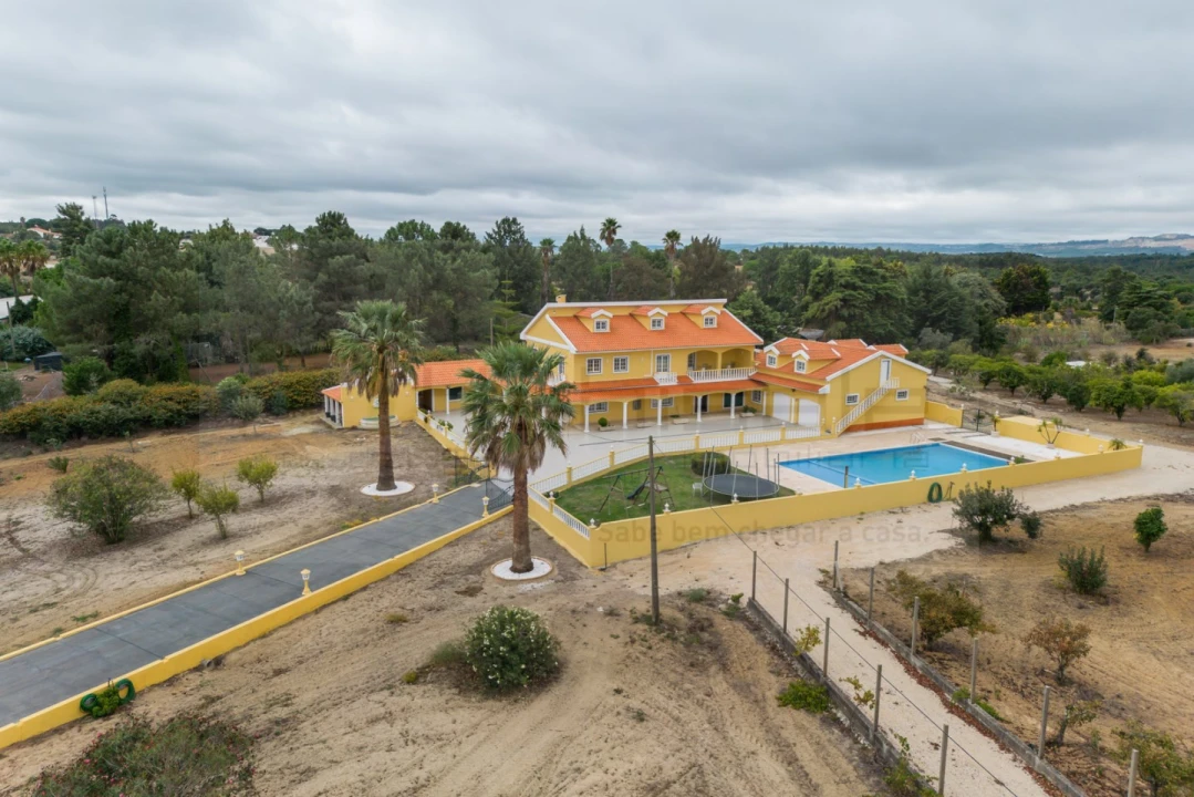 Quinta T5 para Venda em Aveiras de Cima Foto 7