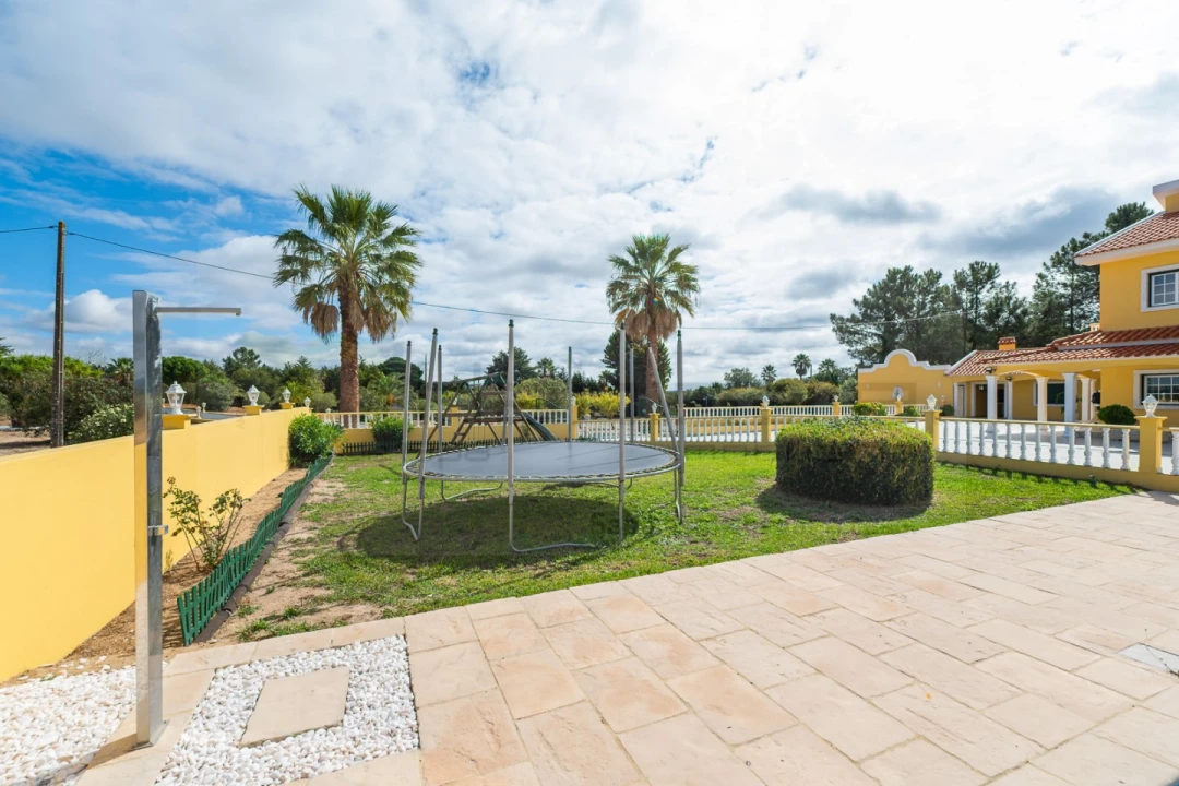 Quinta T5 para Venda em Aveiras de Cima Foto 10