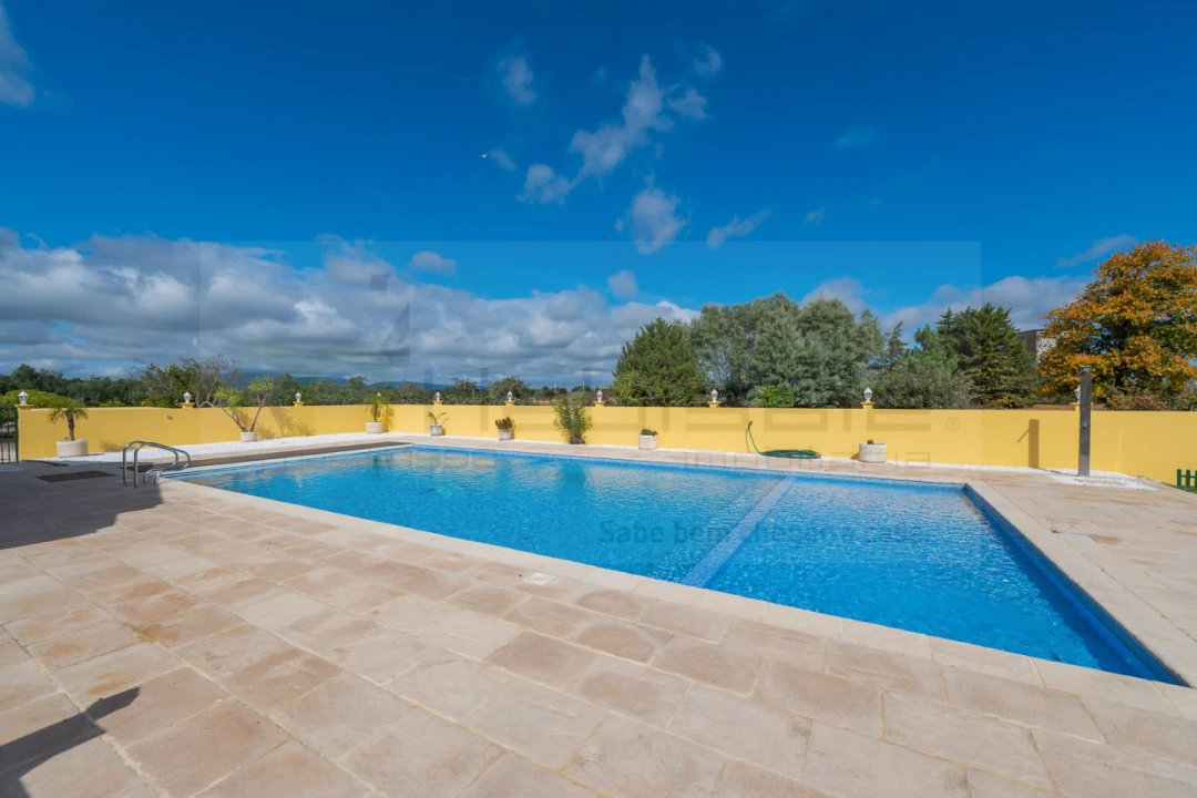 Quinta T5 para Venda em Aveiras de Cima Foto 56