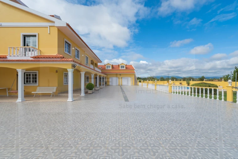 Quinta T5 para Venda em Aveiras de Cima Foto 8