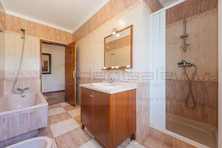 Quinta T5 para Venda em Aveiras de Cima Foto 34