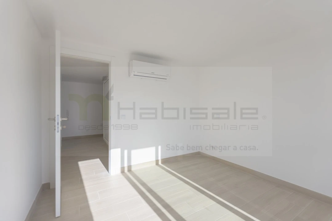 Apartamento T1 para Venda em Vila Nova de Cacela Foto 22