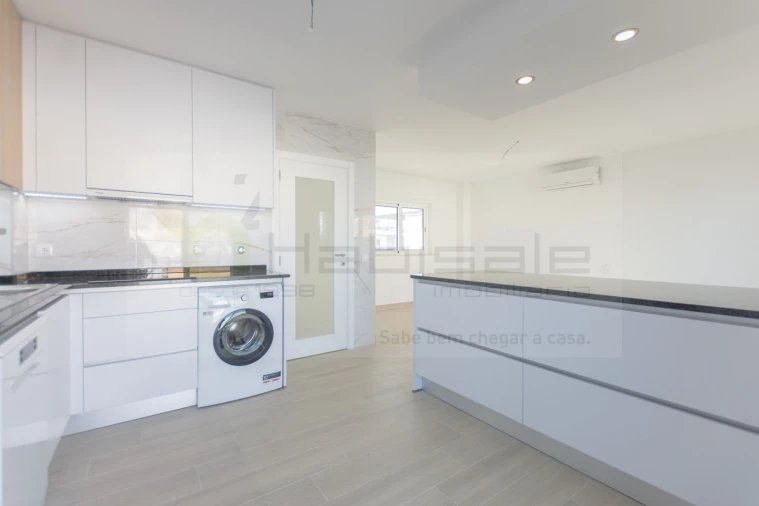 Apartamento T1 para Venda em Vila Nova de Cacela Foto 3