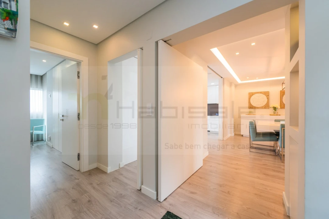 Apartamento T4 para Venda em Pontinha e Famões Foto 18