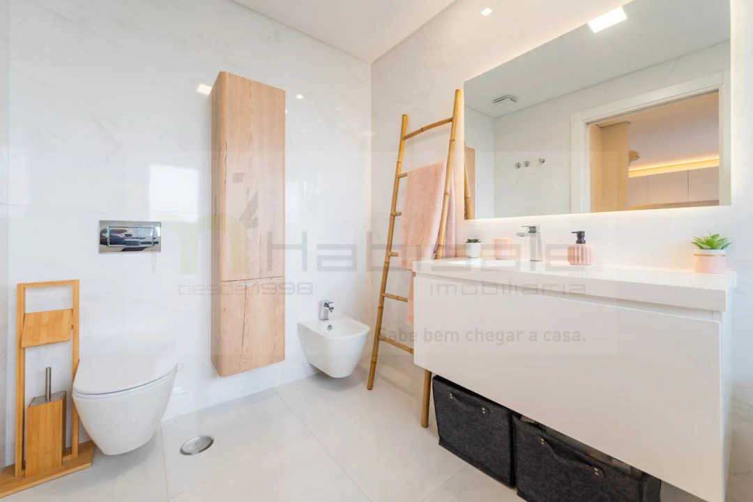 Apartamento T4 para Venda em Pontinha e Famões Foto 30