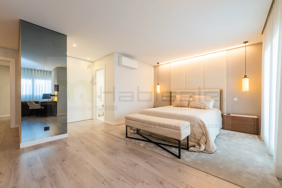 Apartamento T4 para Venda em Pontinha e Famões Foto 41
