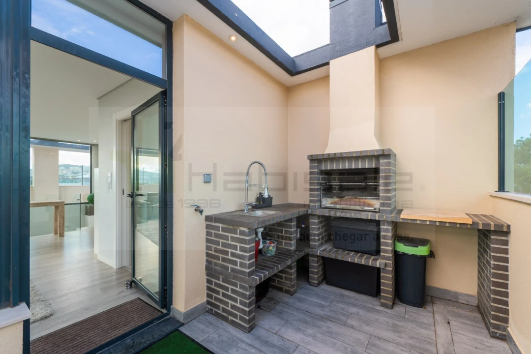 Apartamento T4 para Venda em Pontinha e Famões Foto 52