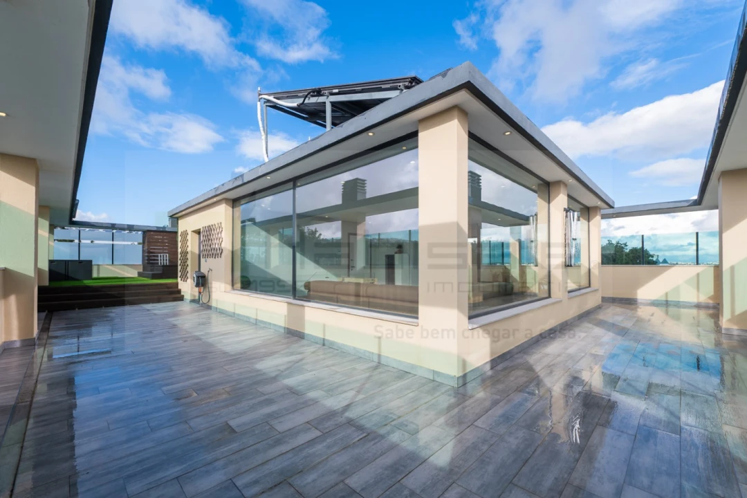 Apartamento T4 para Venda em Pontinha e Famões Foto 53