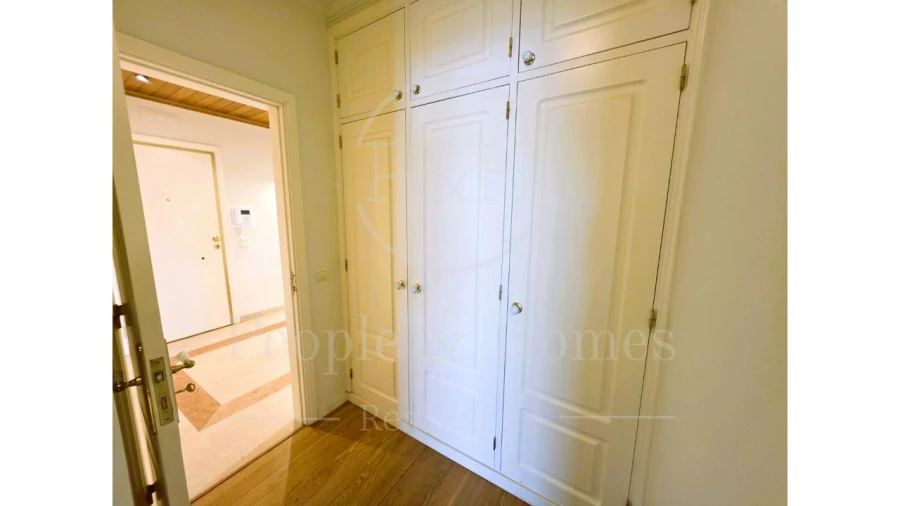 Apartamento T1 para Arrendamento em Carcavelos e Parede Foto 15