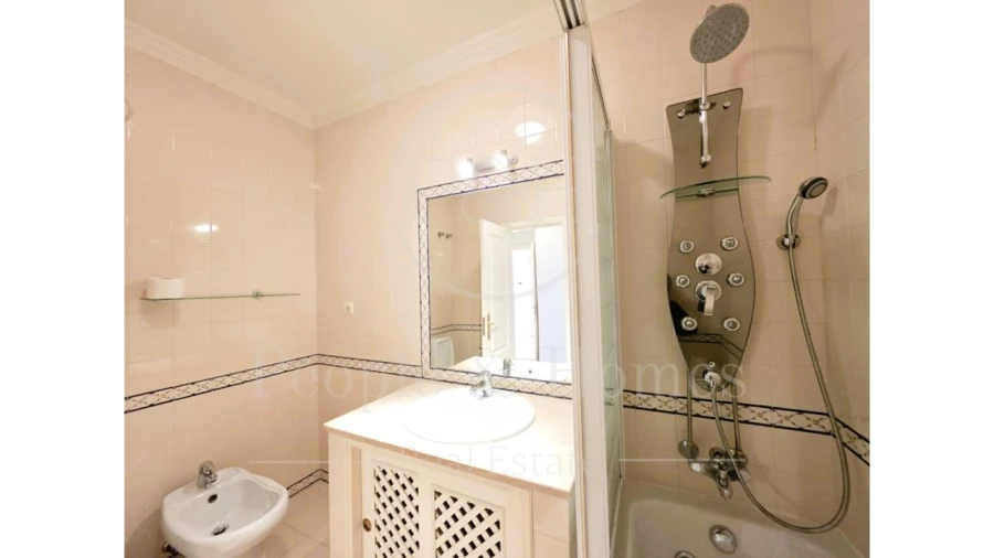 Apartamento T1 para Arrendamento em Carcavelos e Parede Foto 19