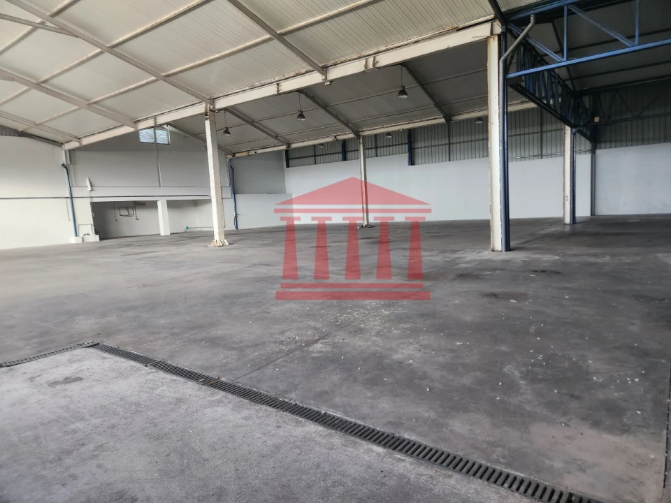 Armazém para Venda em Barcelos, V.Boa, V.Frescainha Foto 1