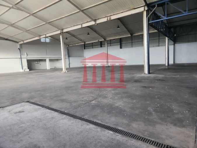 Armazém para Venda em Barcelos, V.Boa, V.Frescainha Foto 1