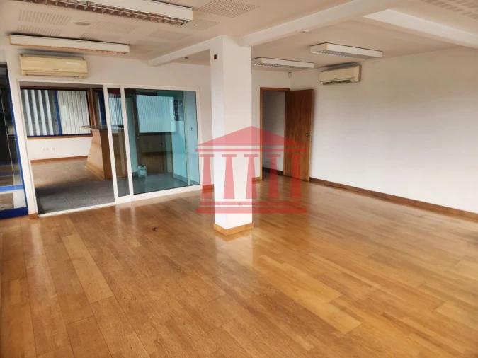 Armazém para Venda em Barcelos, V.Boa, V.Frescainha Foto 21