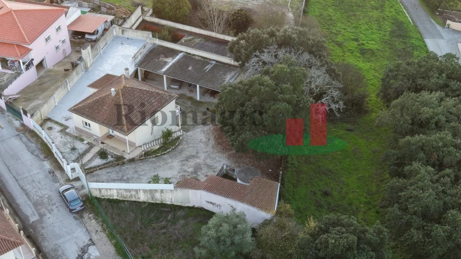 Moradia T3 para Venda em Asseiceira Foto 4