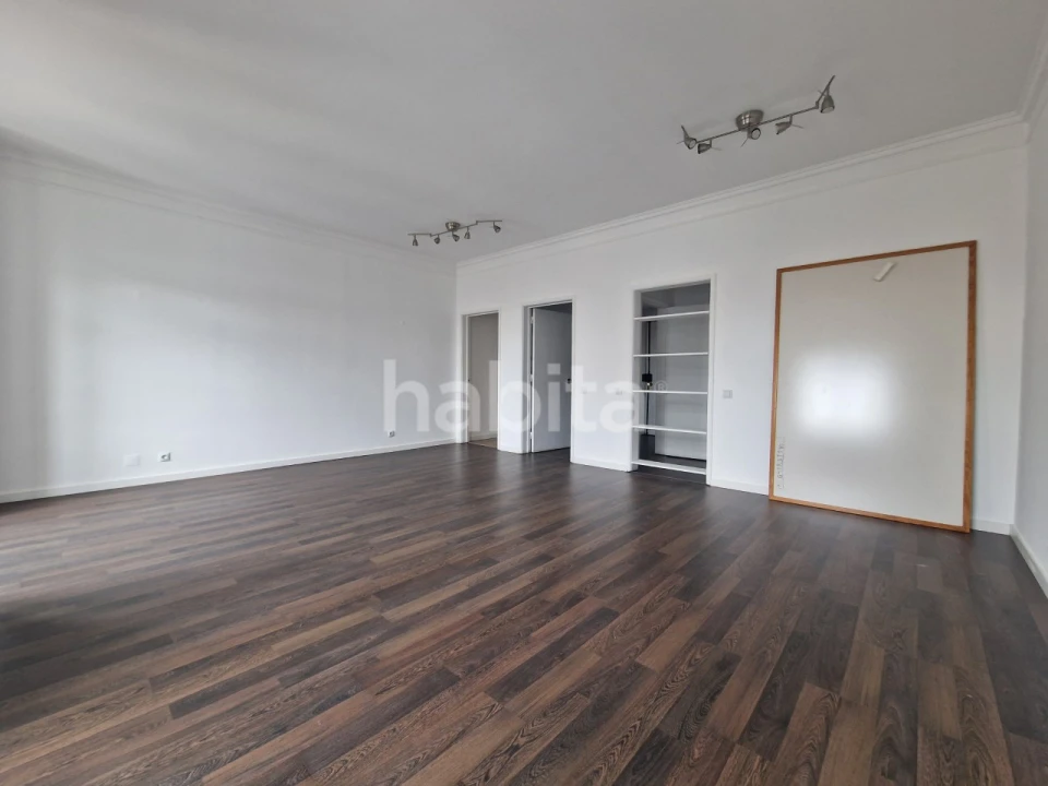 Escritório para Arrendamento em Santa Maria Maior Foto 4