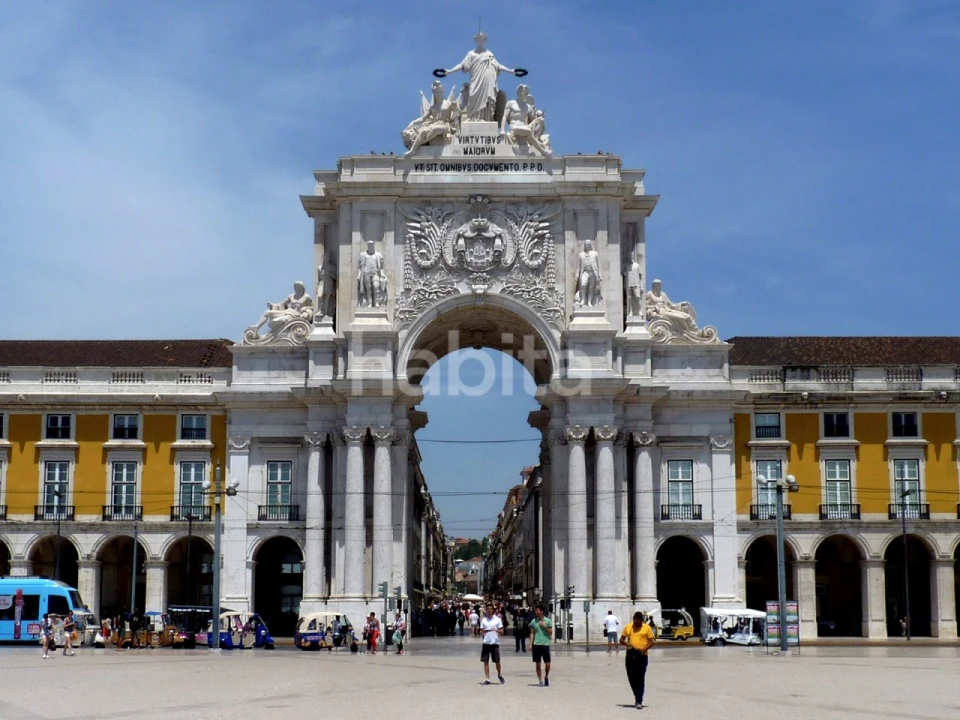 Escritório para Arrendamento em Santa Maria Maior Foto 17