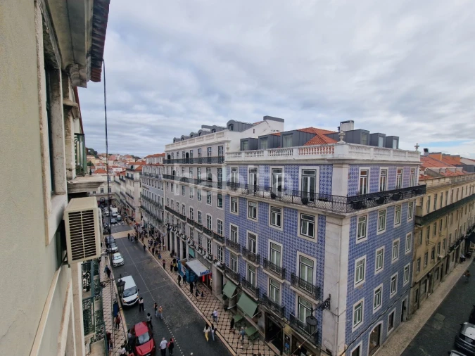 Escritório para Arrendamento em Santa Maria Maior Foto 1