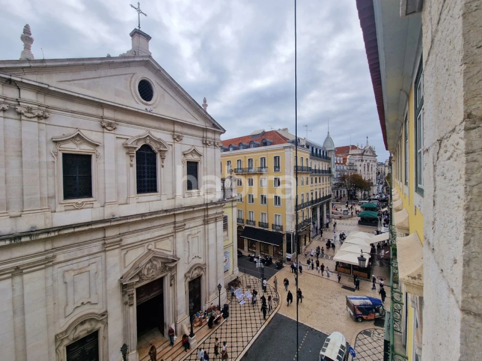 Escritório para Arrendamento em Santa Maria Maior Foto 12