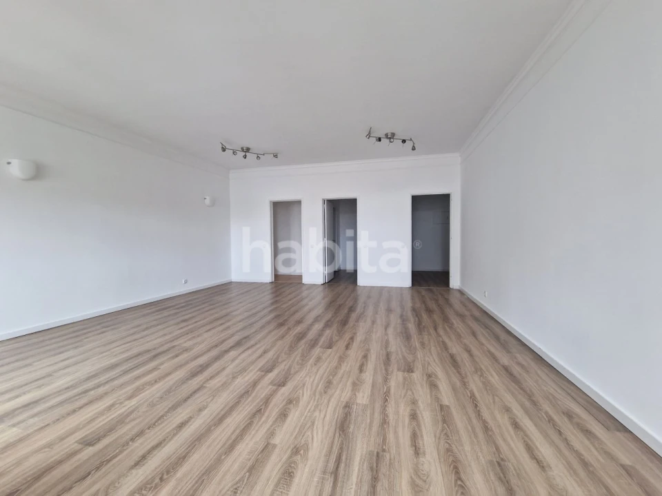 Escritório para Arrendamento em Santa Maria Maior Foto 7