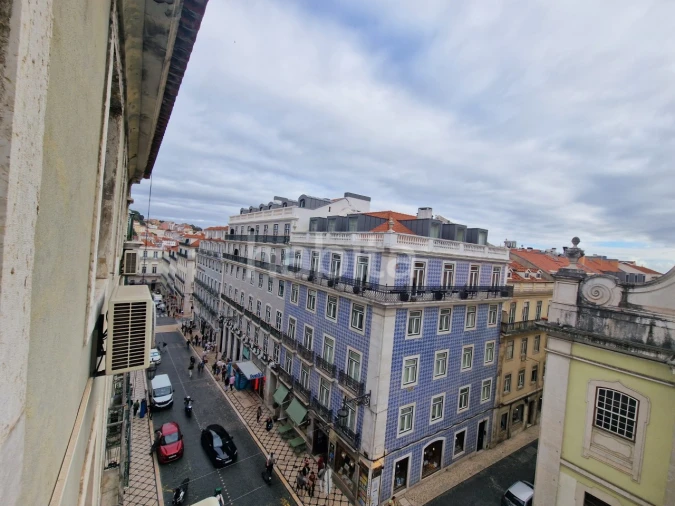 Escritório para Arrendamento em Santa Maria Maior Foto 11