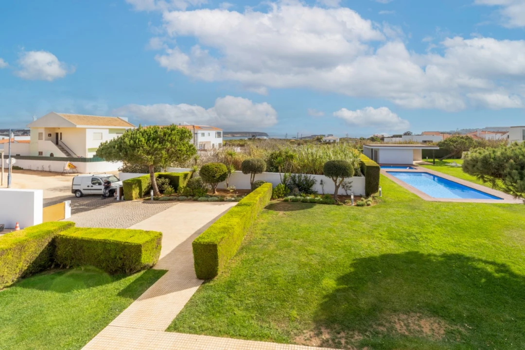 Moradia T3 para Venda em Vila de Sagres Foto 28