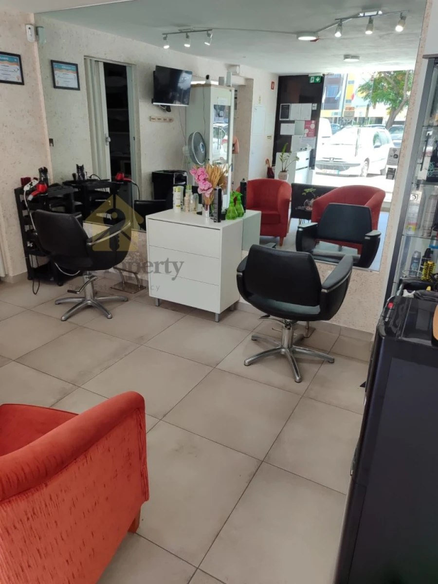 Negócio para Arrendamento em Quarteira