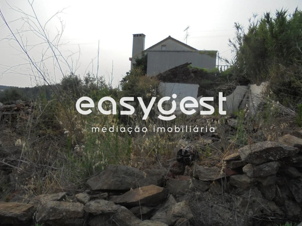 Moradia T2 para Venda em Aldeia do Mato e Souto Foto 11