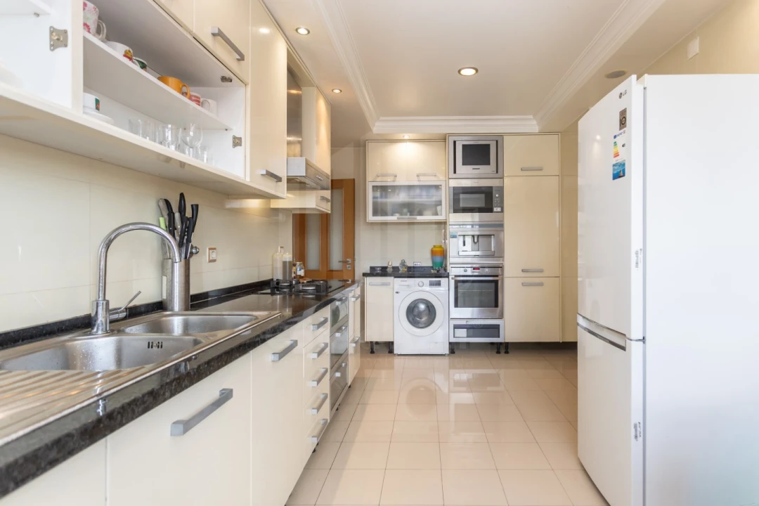 Moradia T6 para Venda em Oeiras e São Julião da Barra, Paço de Arcos e Caxias Foto 17