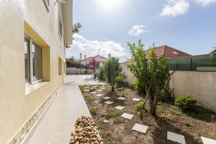 Moradia T6 para Venda em Oeiras e São Julião da Barra, Paço de Arcos e Caxias Foto 5