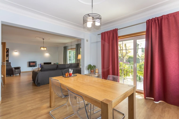 Moradia T6 para Venda em Oeiras e São Julião da Barra, Paço de Arcos e Caxias Foto 13