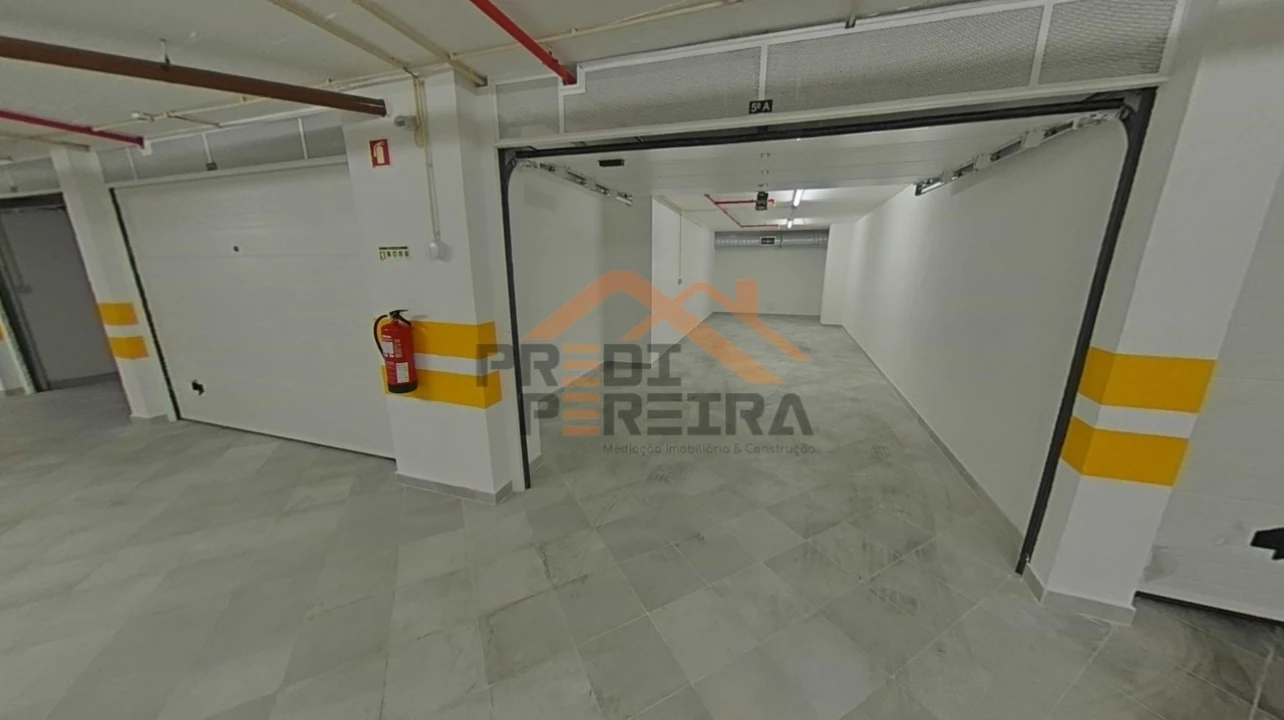 Apartamento T3 para Venda em Odivelas Foto 24
