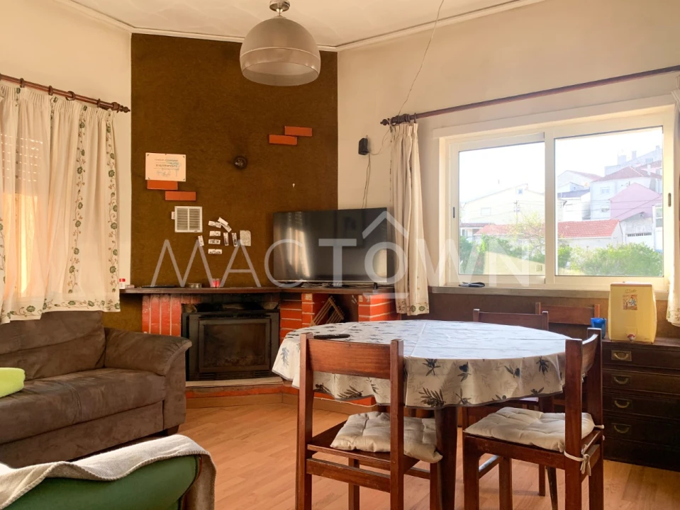 Moradia T5 para Venda em Mira de Aire Foto 5