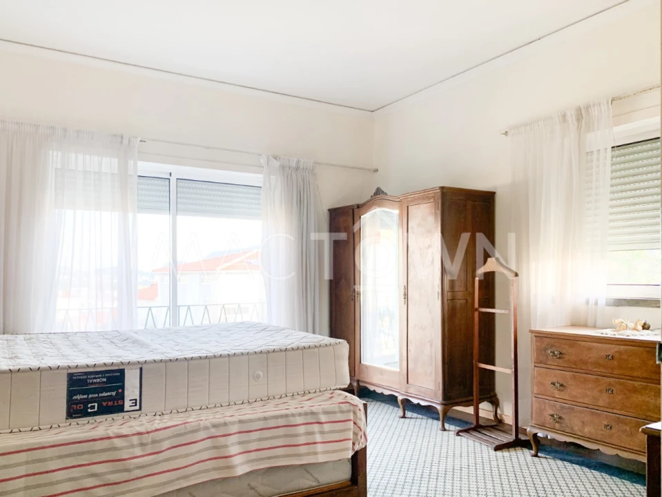 Moradia T5 para Venda em Mira de Aire Foto 25